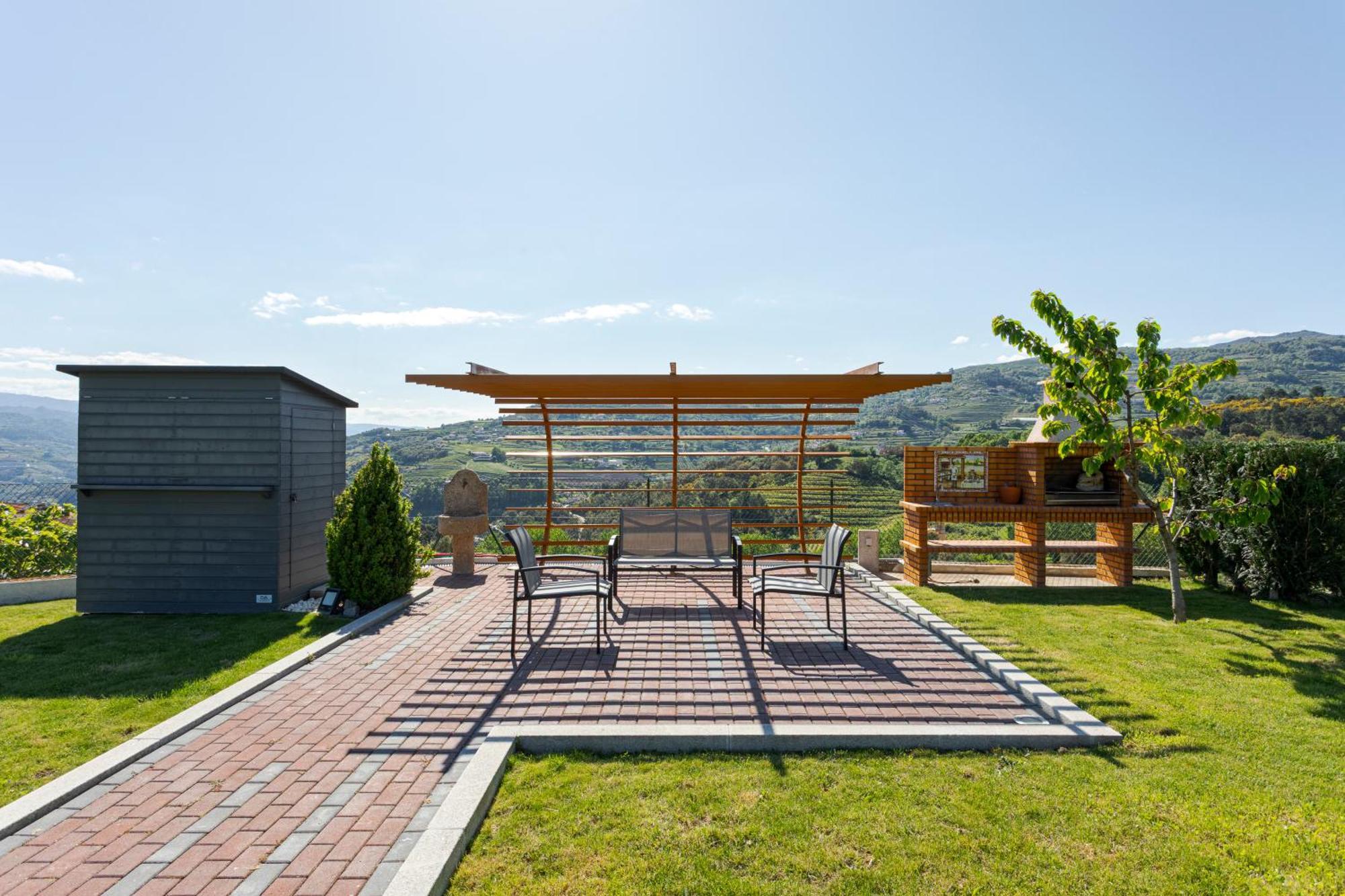 Spacious Villa Pool & Douro View By Host Wise Santa Marinha do Zêzere Esterno foto